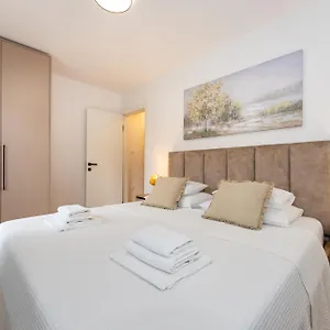 guesthouse-gligora.hotelinzadar.com/